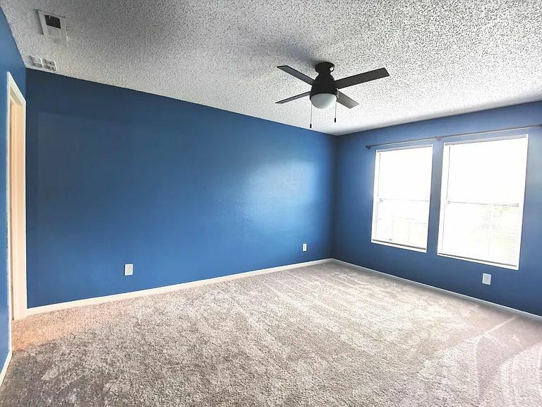 Foto principal - 3411 Summer Breeze Cir