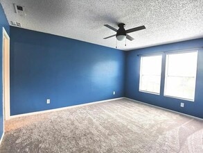 Building Photo - 3411 Summer Breeze Cir