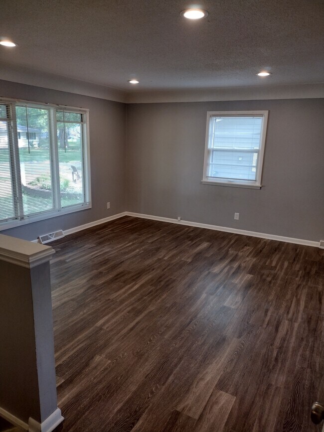 Main Living Area (Pic 1 of 2) - 2700 64th St
