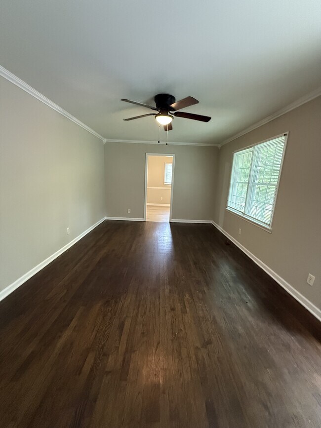 Foto del edificio - 1317 5th Pl NW