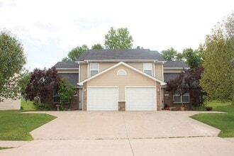 Building Photo - 3510 Zinnia Dr