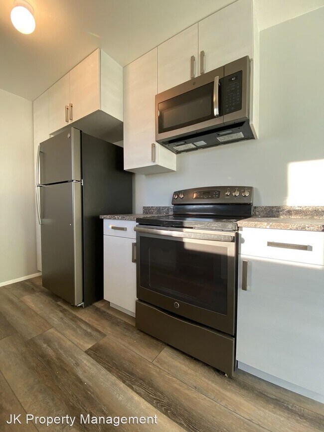 Foto del edificio - 3 br, 2 bath House - 500 25th Ave NE