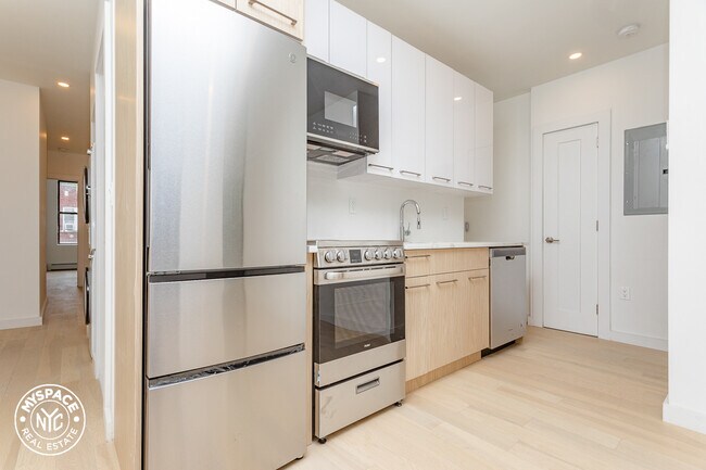 Building Photo - 419 Marcus Garvey Blvd