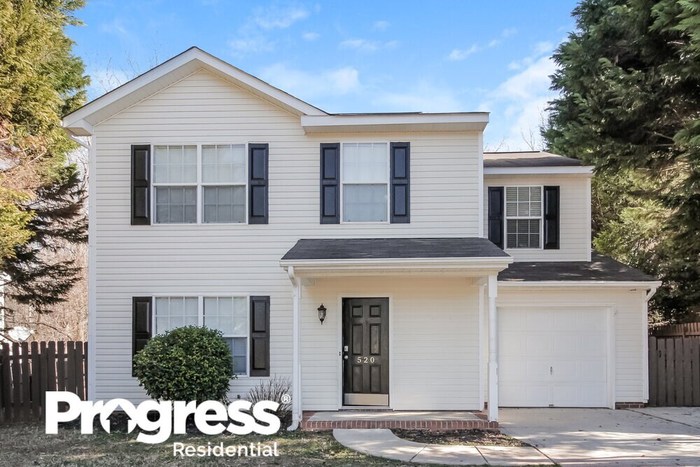 Foto principal - 520 River View Dr