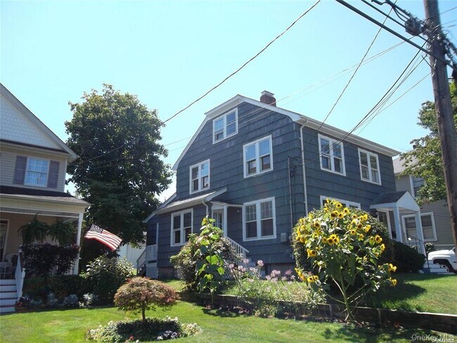 Foto del edificio - 46 Sterling Ct