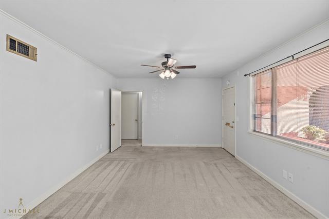 Building Photo - 410 Haynes Ave