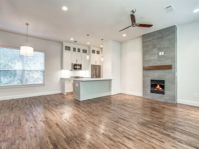 Building Photo - 4032 Herschel Ave