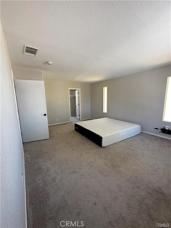 Foto del edificio - 26430 Silver Lakes Pkwy