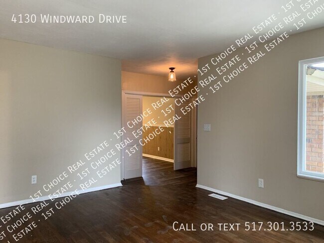 Building Photo - 4-BDR 2-BTH House - Basement/Garage/Centra...