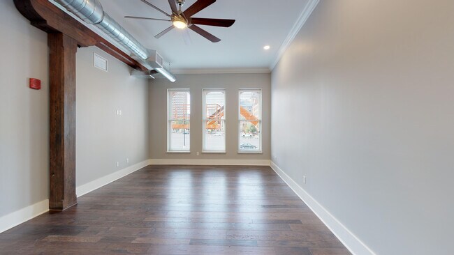 Foto del edificio - 123 E Willow St