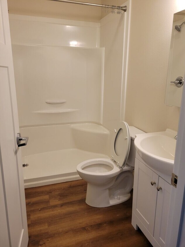 Foto principal - 339 Fir Ave