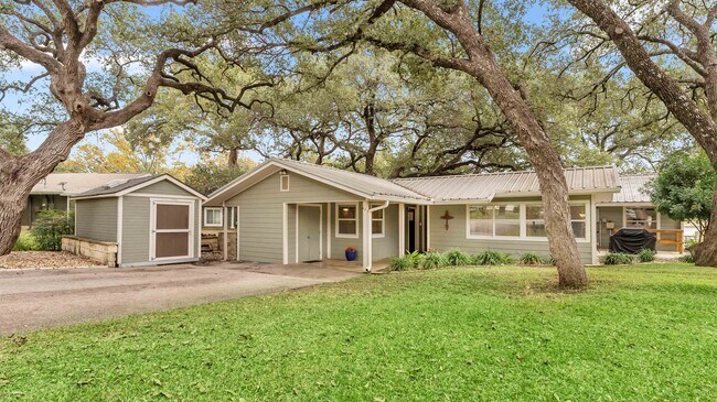 Foto del edificio - 207 Elm Lodge Dr