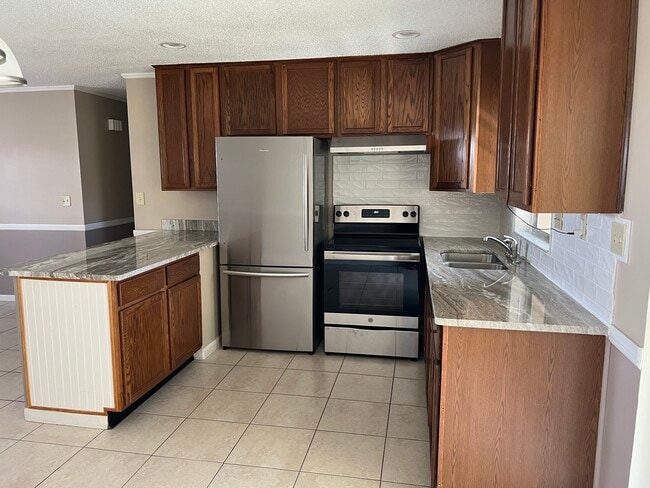 Building Photo - 444 Georgia Ave