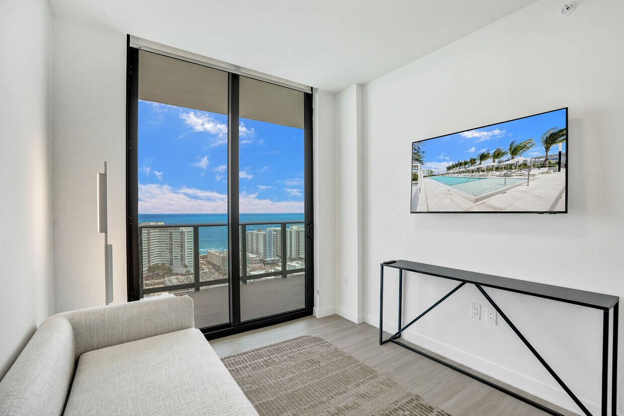 Foto principal - 580 72nd St