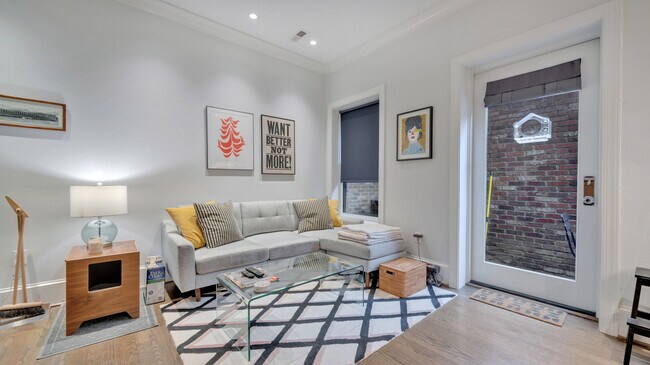 Foto del edificio - 418 7th St SE