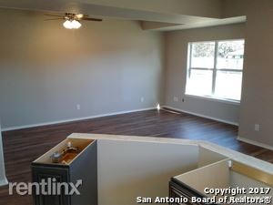 Building Photo - 14718 Hillside Vw