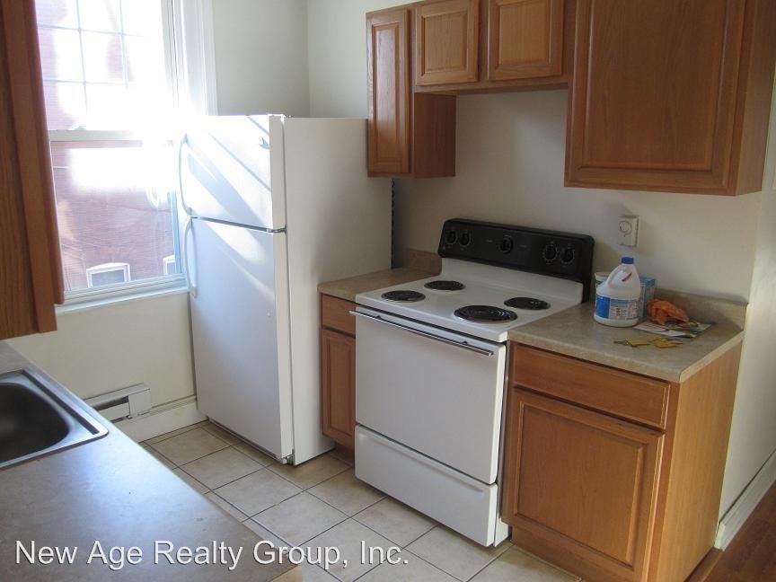 Foto principal - 5136 Parkside Ave