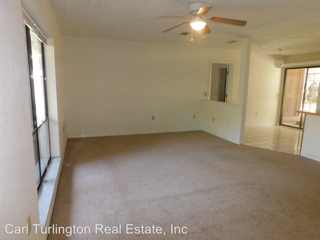Building Photo - 2236 NW 36th Pl