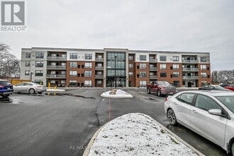 Building Photo - 3998 Victoria Ave