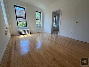 Building Photo - WEST 10 STREET