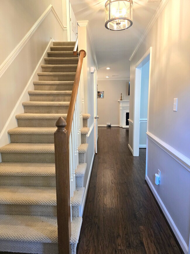 Building Photo - 2583 Spring Garden Rd NW