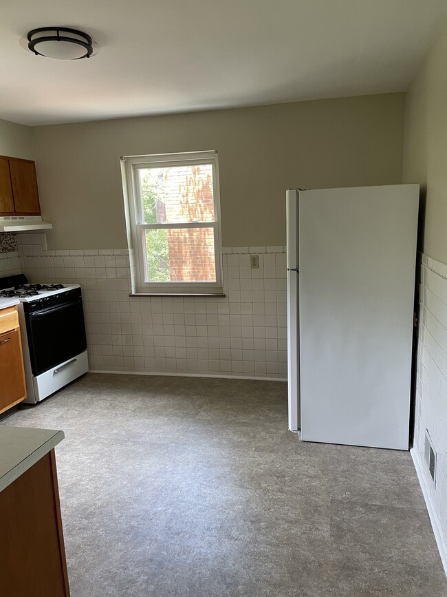 Kitchen View 2 - 5839 Monfort Hills Ave