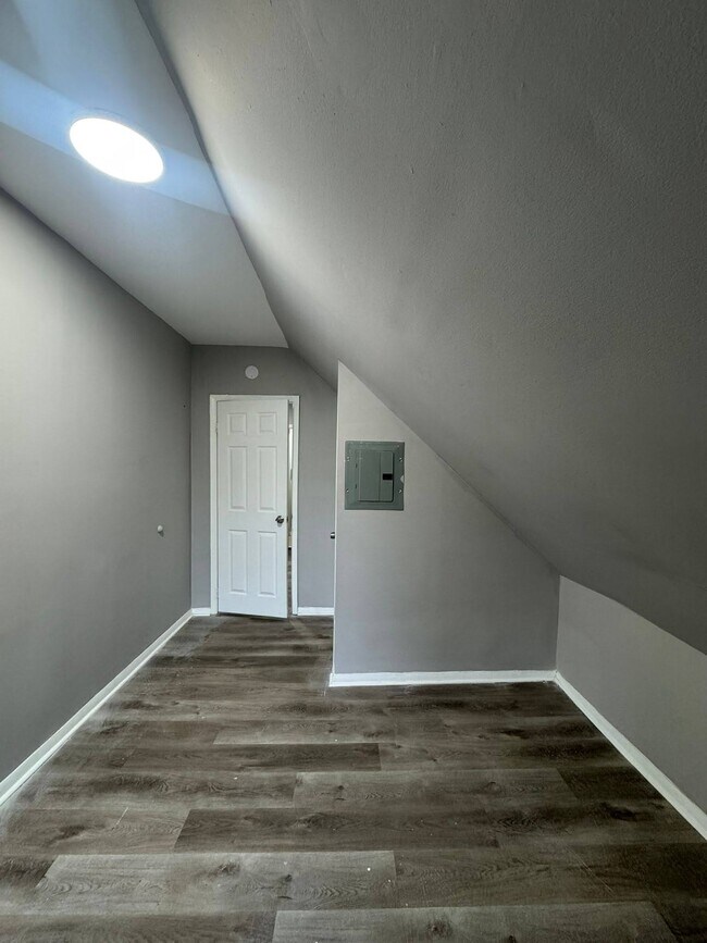 Foto del edificio - 72 Linden Ave