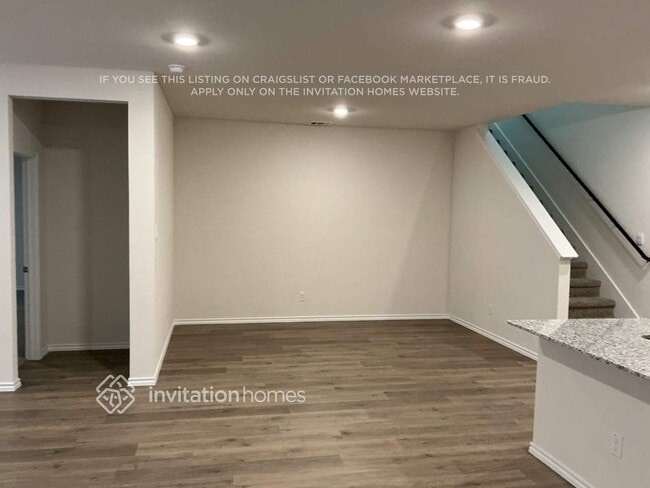 Building Photo - 3928 River Rock Ave