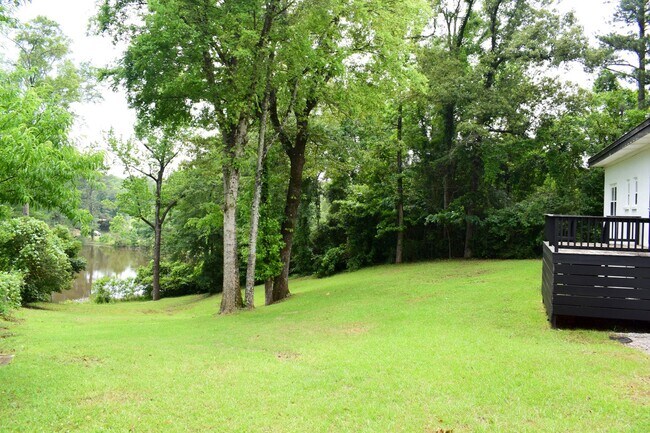 Foto del edificio - 1610 E 27th Ave