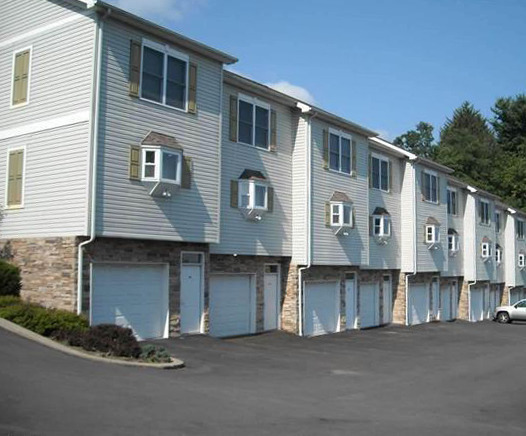 Primary Photo - 2 Bedroom Townhouse in Med Center area - A...