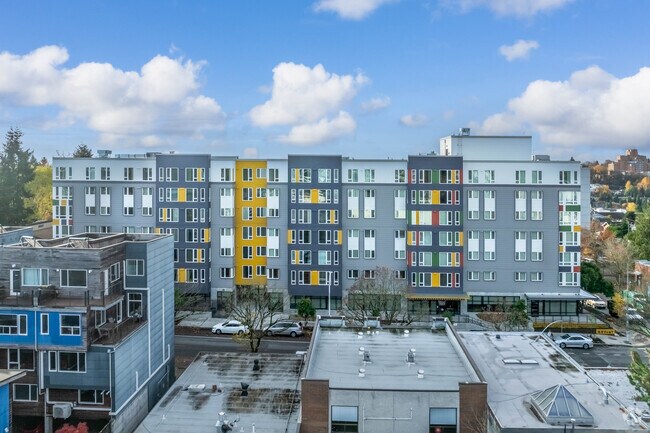Building Photo - Bryant Manor Phase I