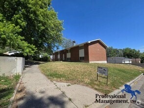 Building Photo - 809 N 16th St