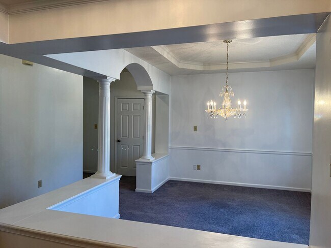 Foto del edificio - Beautiful 4-Bedroom Ranch in Courthouse Estates!