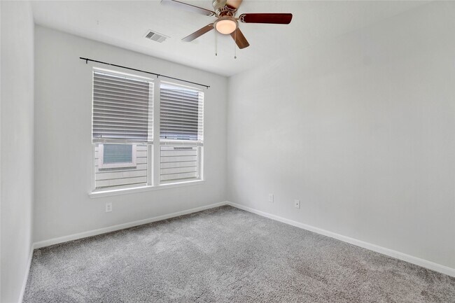 Foto del edificio - 10514 Kentington Oak Dr