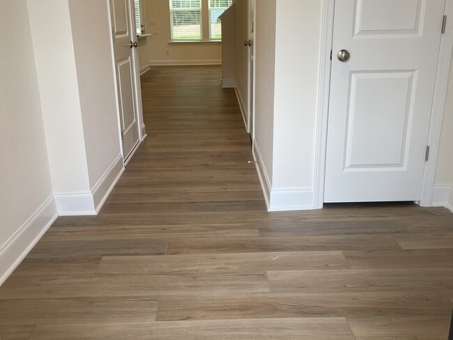 Foto del edificio - 6304 Lady Eliza Ln