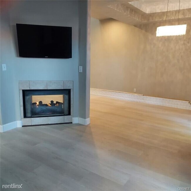 Foto del edificio - 3 br, 3 bath Condo - 6970 De Celis Pl Unit...