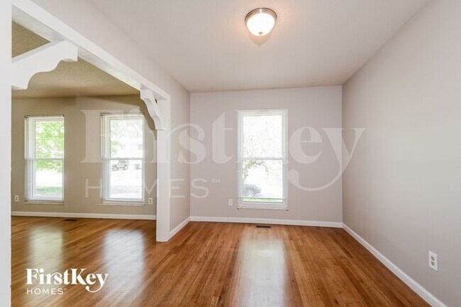 Foto del edificio - 4610 Chippewa Way