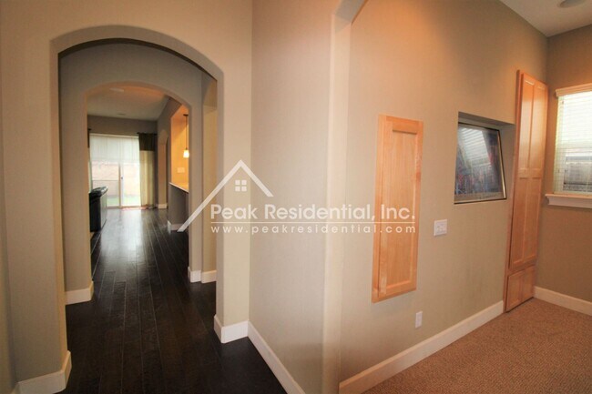 Foto del edificio - 3 br, 2 bath House - 6520 Cordially Way