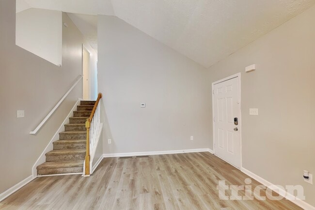 Building Photo - 431 Bridgeport Pl