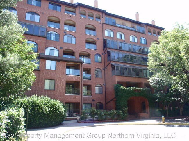 Building Photo - 2 br, 2 bath House - 1029 STUART STREET, N...