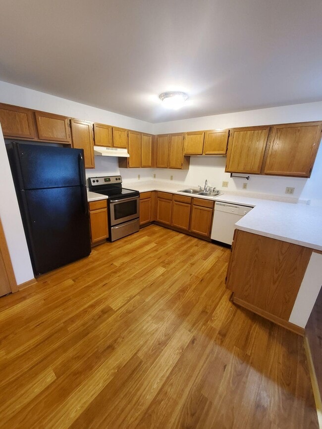 Building Photo - 630 Westfield Way