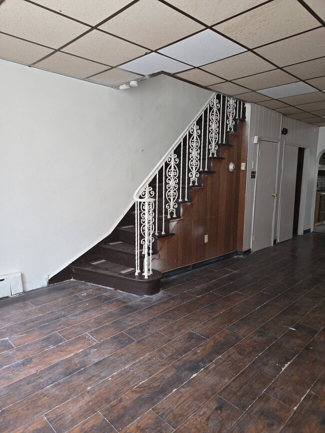 Foto del edificio - 2046 S Beechwood St