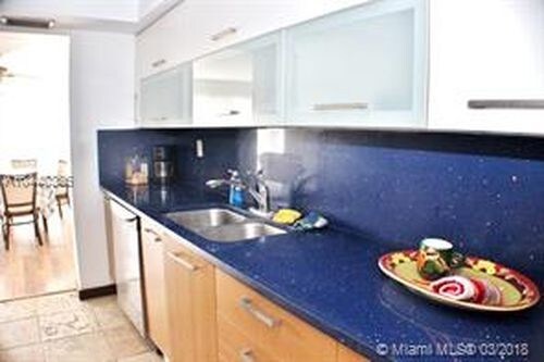 Foto del edificio - 1080 93rd St