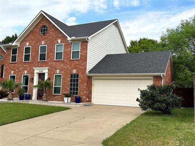 Building Photo - 2305 Treyburn Ct