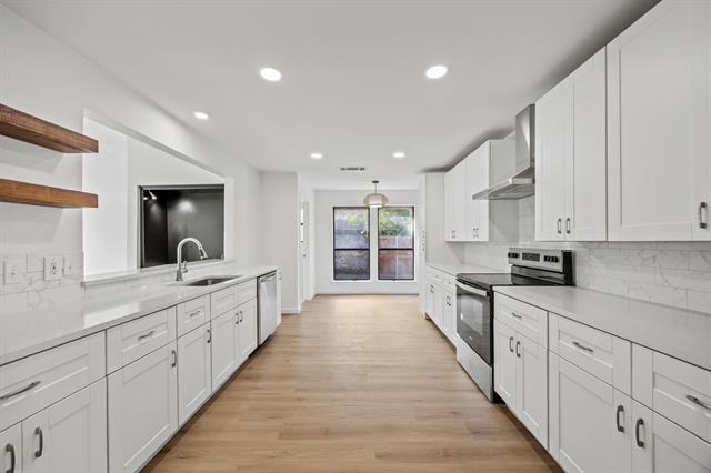 Building Photo - 3205 Bandolino Ln