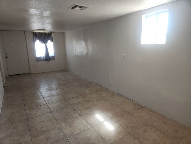 Foto del edificio - Downtown 3 bedroom