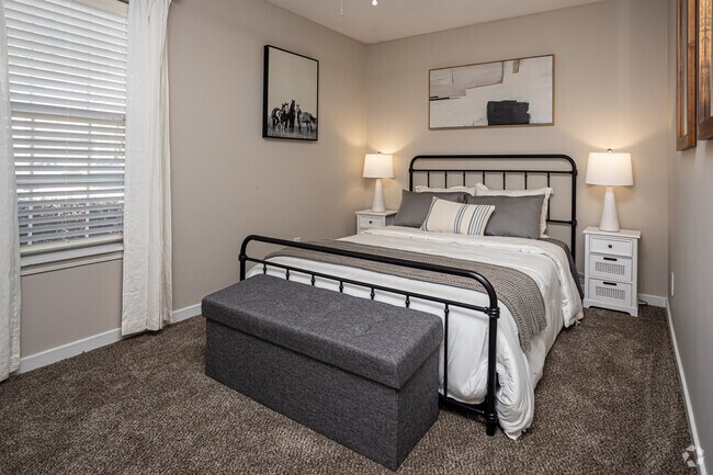 2HAB, 2BA - 1,050ft² - The Henry