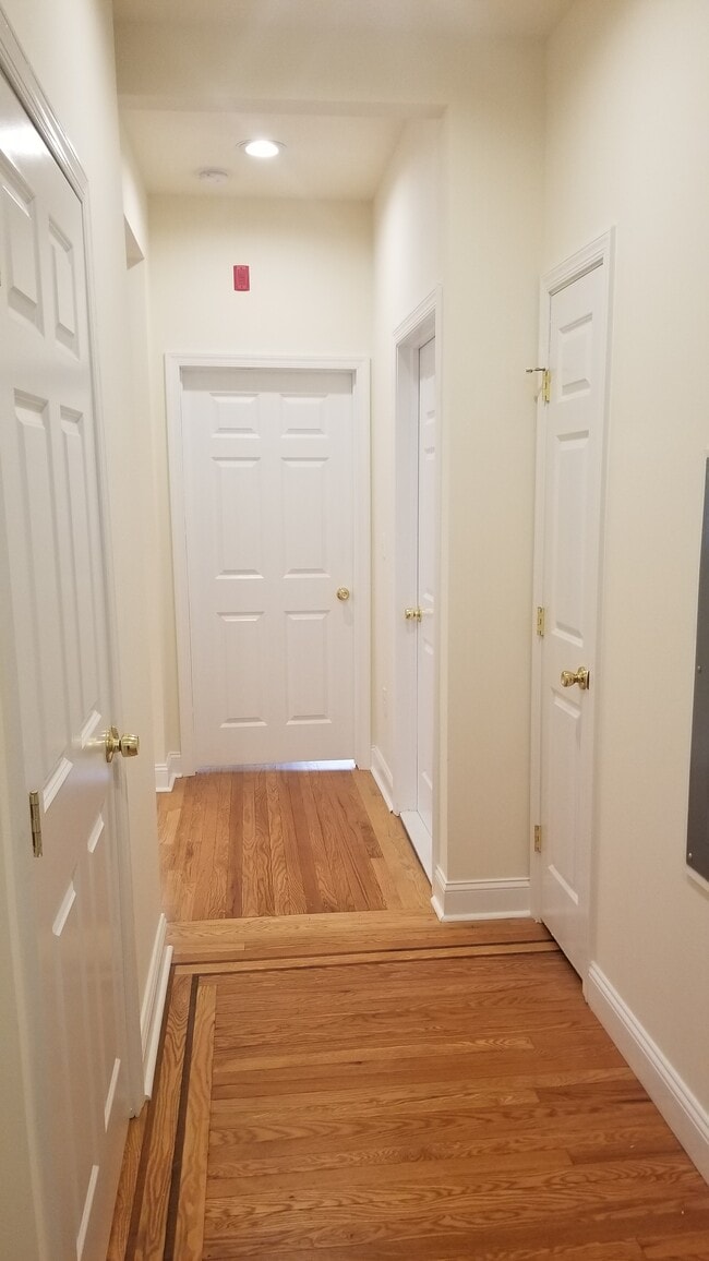 Windsor Apartments Apartments in Hackensack, NJ