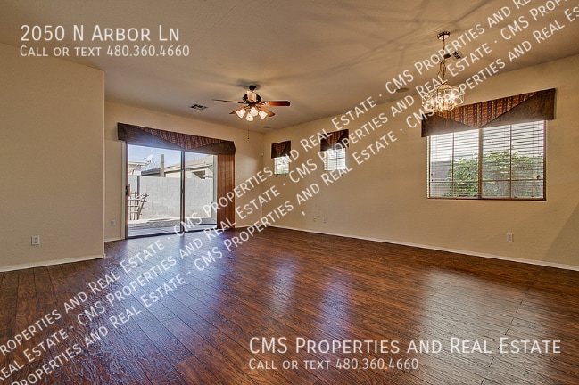 Photo - 2050 N Arbor Ln House