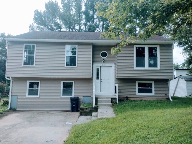 Building Photo - 12707 Duckettown Rd